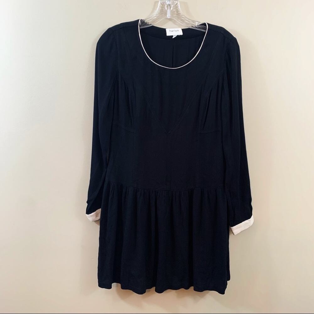 Anthro Harlyn Black W/Cream Trim Long Sleeve Shift Dress